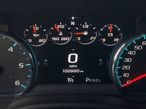 Used 2018 Chevrolet Tahoe Premier AWD/4WD image 15