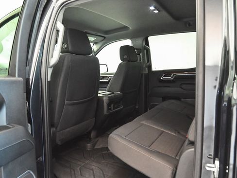 Used 2023 Chevrolet Silverado 1500 RST w/ Convenience Package II AWD/4WD image 28