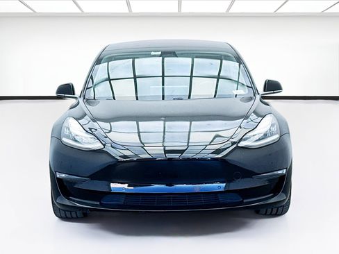 Used 2018 Tesla Model 3 Long Range image 2