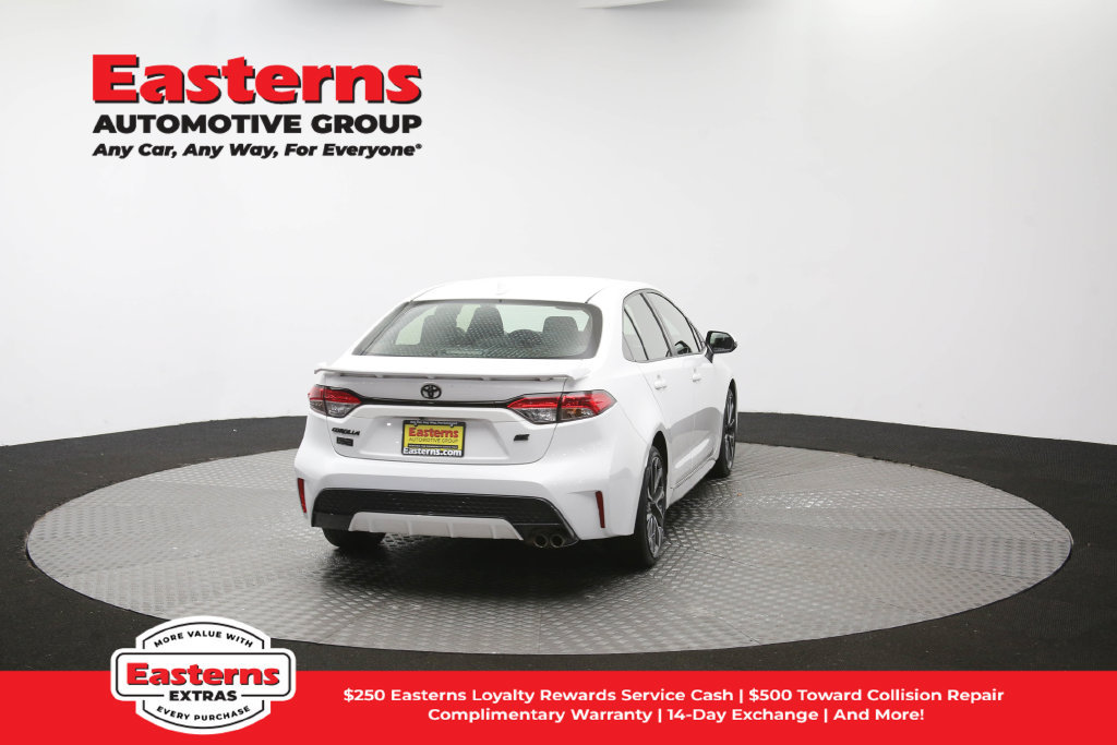 Used 2022 Toyota Corolla SE FWD image 37