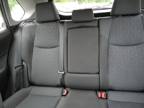 Certified 2025 Toyota RAV4 XLE AWD/4WD image 14