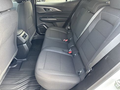 New 2026 Chevrolet Equinox EV LT image 21