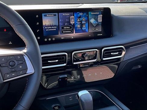 New 2026 Nissan Sentra SR image 6