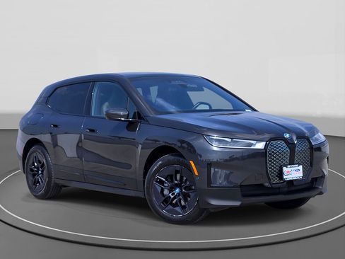 Used 2023 BMW iX xDrive50 w/ Convenience Package AWD/4WD image 1