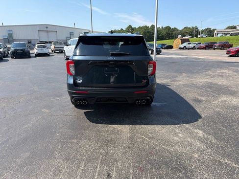 Used 2022 Ford Explorer ST w/ Equipment Group 401A RWD image 7