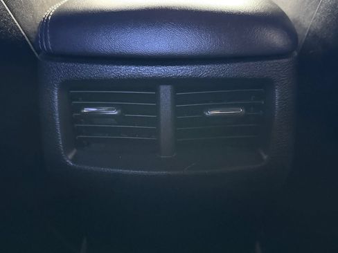 Used 2016 Dodge Challenger R/T Scat Pack RWD image 35
