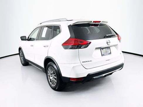 Used 2017 Nissan Rogue SV FWD image 5