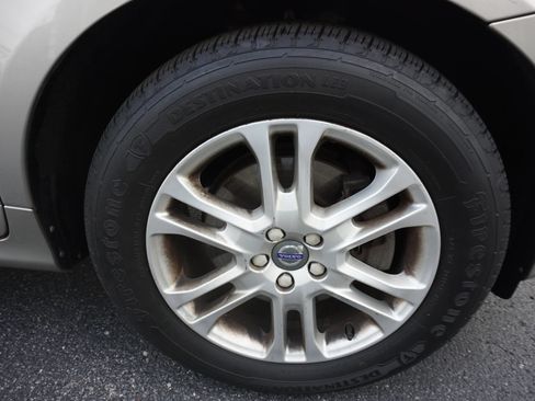 Used 2016 Volvo XC60 T5 Premier w/ Proximity Package FWD image 28