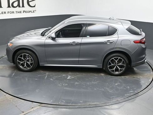 Used 2020 Alfa Romeo Stelvio Ti image 42