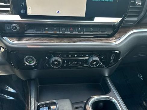 Used 2023 Chevrolet Silverado 1500 RST AWD/4WD image 27