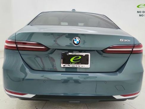 Used 2026 BMW 530i RWD image 5
