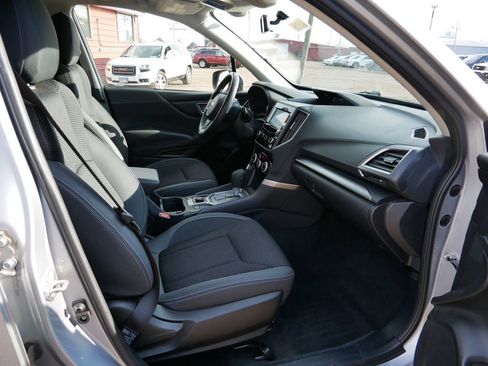 Used 2021 Subaru Forester Premium image 8