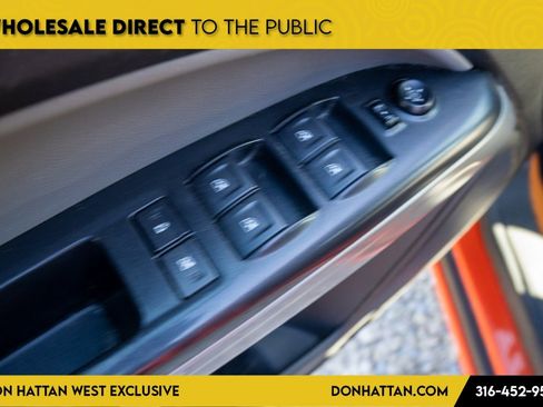 Used 2019 Chevrolet Colorado LT w/ LT Convenience Package image 14