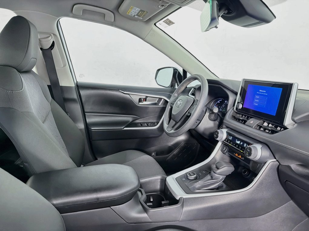 Used 2024 Toyota RAV4 XLE AWD/4WD image 34