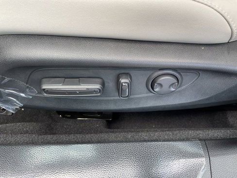 New 2025 Honda Accord EX-L image 9