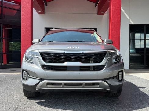 Used 2022 Kia Seltos SX AWD/4WD image 3
