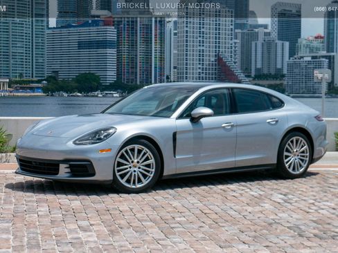 Used 2019 Porsche Panamera RWD image 9