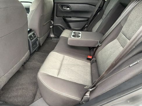 Used 2025 Nissan Rogue SV AWD/4WD image 24