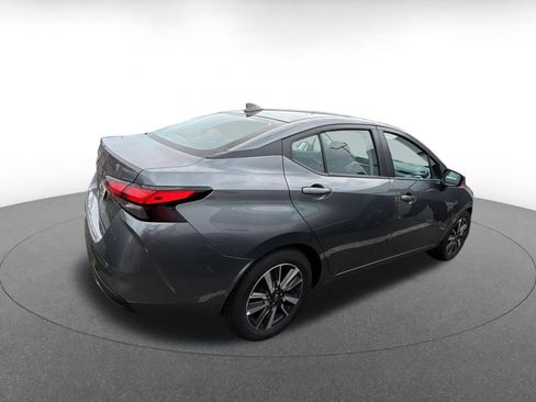 Used 2025 Nissan Versa SV FWD image 13