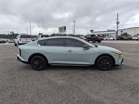 Used 2025 Kia K4 GT-Line Turbo image 3