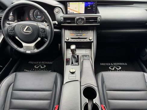 Used 2019 Lexus IS 300 F Sport w/ F Sport Package image 17