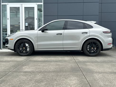 Used 2020 Porsche Cayenne Turbo AWD/4WD image 6