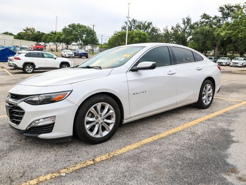 Used 2019 Chevrolet Malibu LT FWD image 10