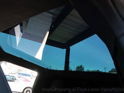 Used 2024 Tesla Cybertruck AWD Crew Cab image 50