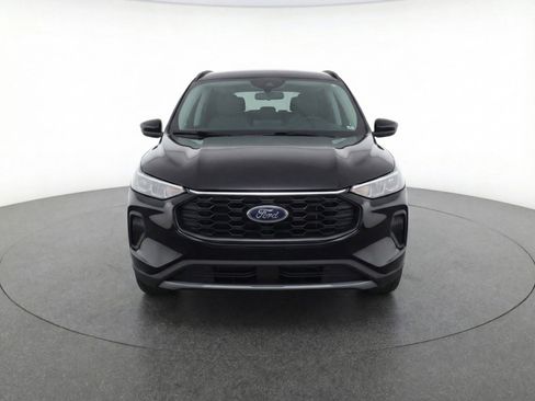 Used 2025 Ford Escape ST-Line image 2
