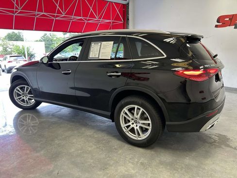 Used 2025 Mercedes-Benz GLC 300 image 6