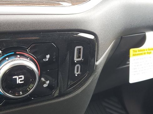 New 2026 GMC Sierra 1500 Elevation image 26