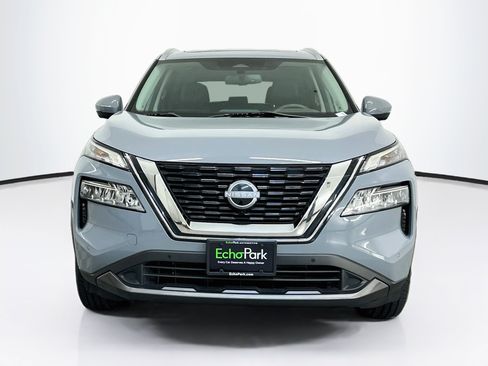 Used 2023 Nissan Rogue SL w/ SL Premium Package AWD/4WD image 2