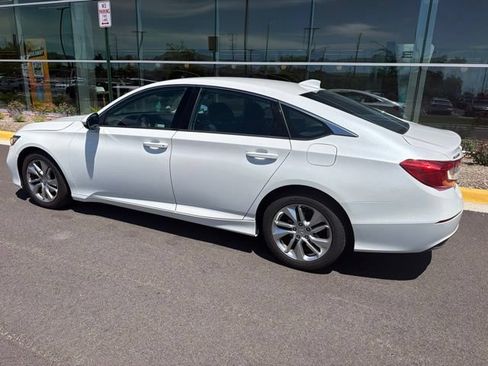Used 2018 Honda Accord LX image 19