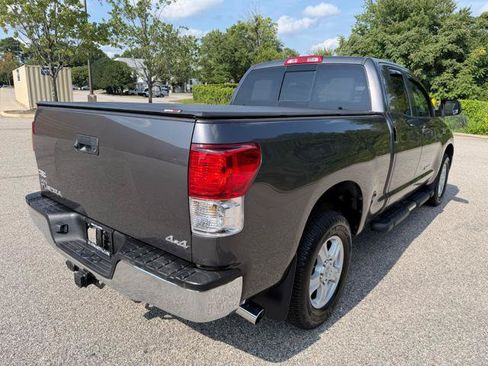 Used 2012 Toyota Tundra 4x4 Double Cab w/ SR5 Pkg image 4