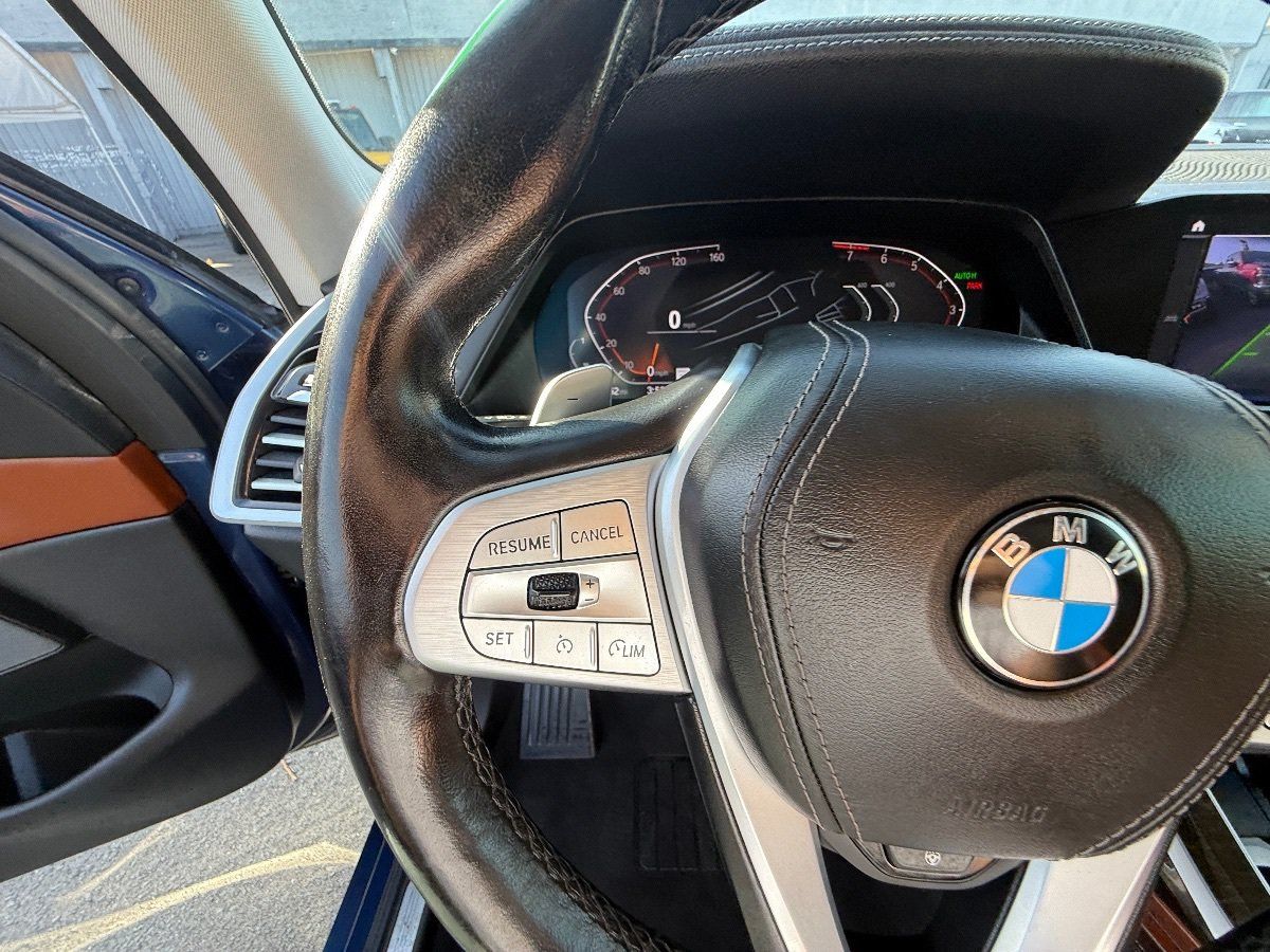 Used 2020 BMW X7 xDrive40i w/ Premium Package AWD/4WD image 23
