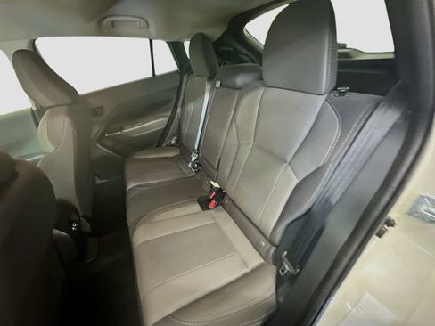 Used 2025 Subaru Crosstrek 2.0i Premium image 29