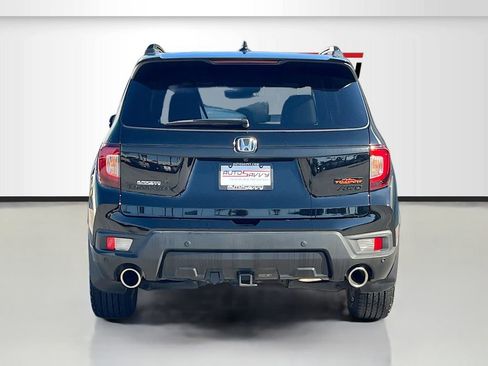 Used 2023 Honda Passport TrailSport image 6