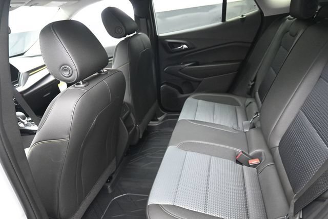 New 2026 Chevrolet Trax LT w/ Driver Confidence Package FWD image 9