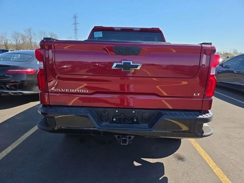 Used 2023 Chevrolet Silverado 1500 LT Trail Boss w/ Protection Package AWD/4WD image 4