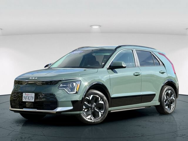 Used 2025 Kia Niro Wind FWD image 2