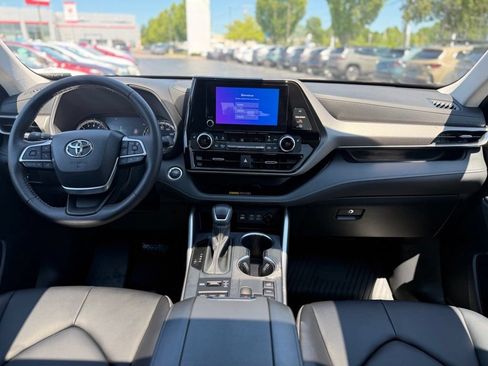 Used 2026 Toyota Highlander XLE AWD/4WD image 22