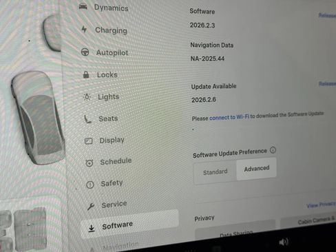 Used 2018 Tesla Model 3 Long Range image 19