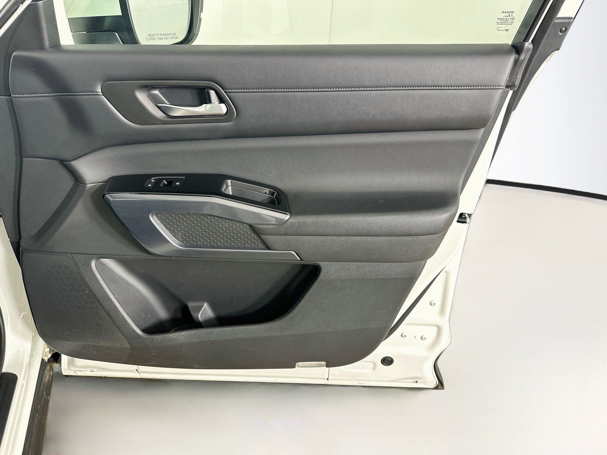 Used 2022 Nissan Pathfinder SL w/ SL Premium Package FWD image 35