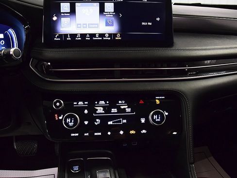 Used 2024 INFINITI QX60 Luxe image 25