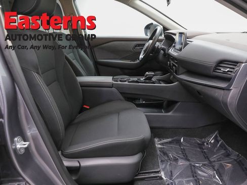 Used 2023 Nissan Rogue S AWD/4WD image 24