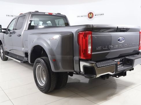 Used 2023 Ford F350 XLT image 4