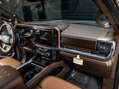 Used 2026 Ford F250 King Ranch w/ Chrome Package image 18