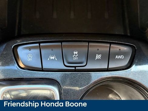 Used 2024 Chevrolet TrailBlazer LT w/ LT Cold Weather Package image 27