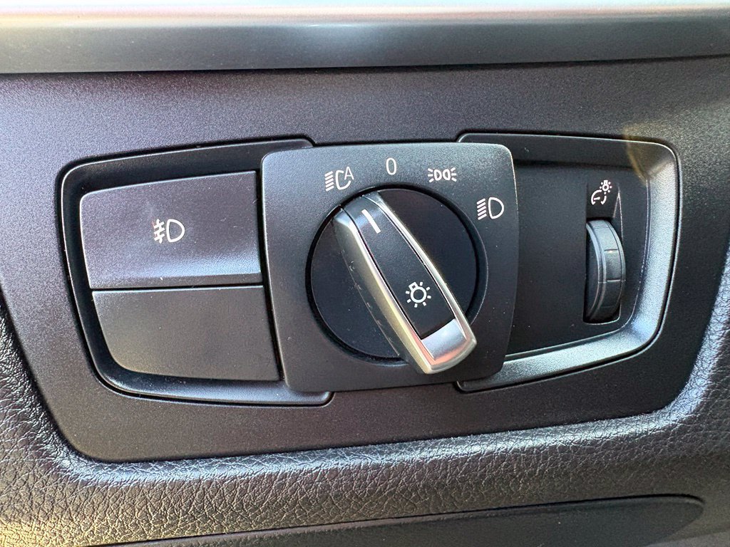 Used 2018 BMW 430i Convertible RWD image 27