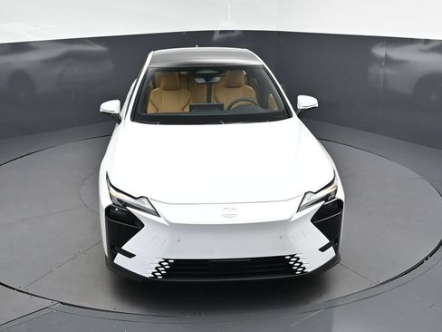 New 2026 Lexus ES 350e FWD image 35